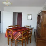 Apartment Saint Ouen