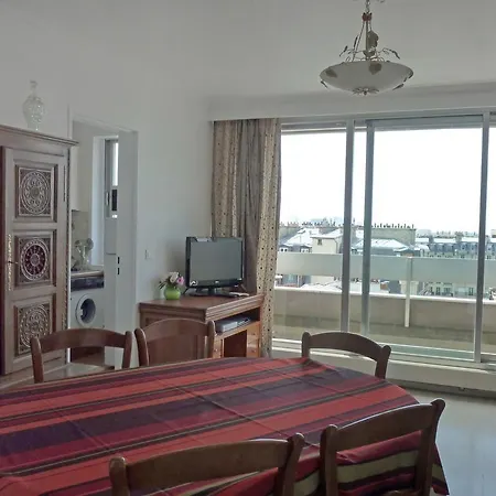 Saint Ouen Apartment